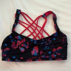 lululemon Free to Be Bra size 6